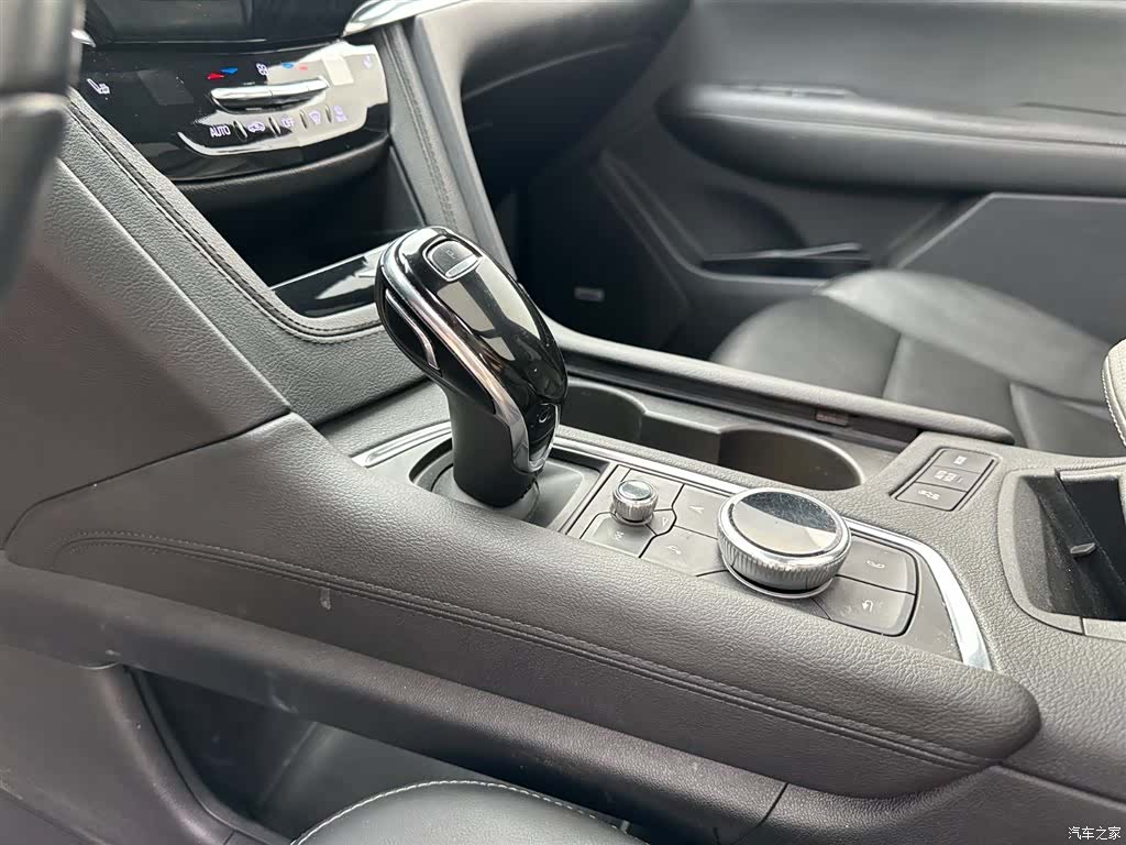 Cadillac XT6, 2019 15