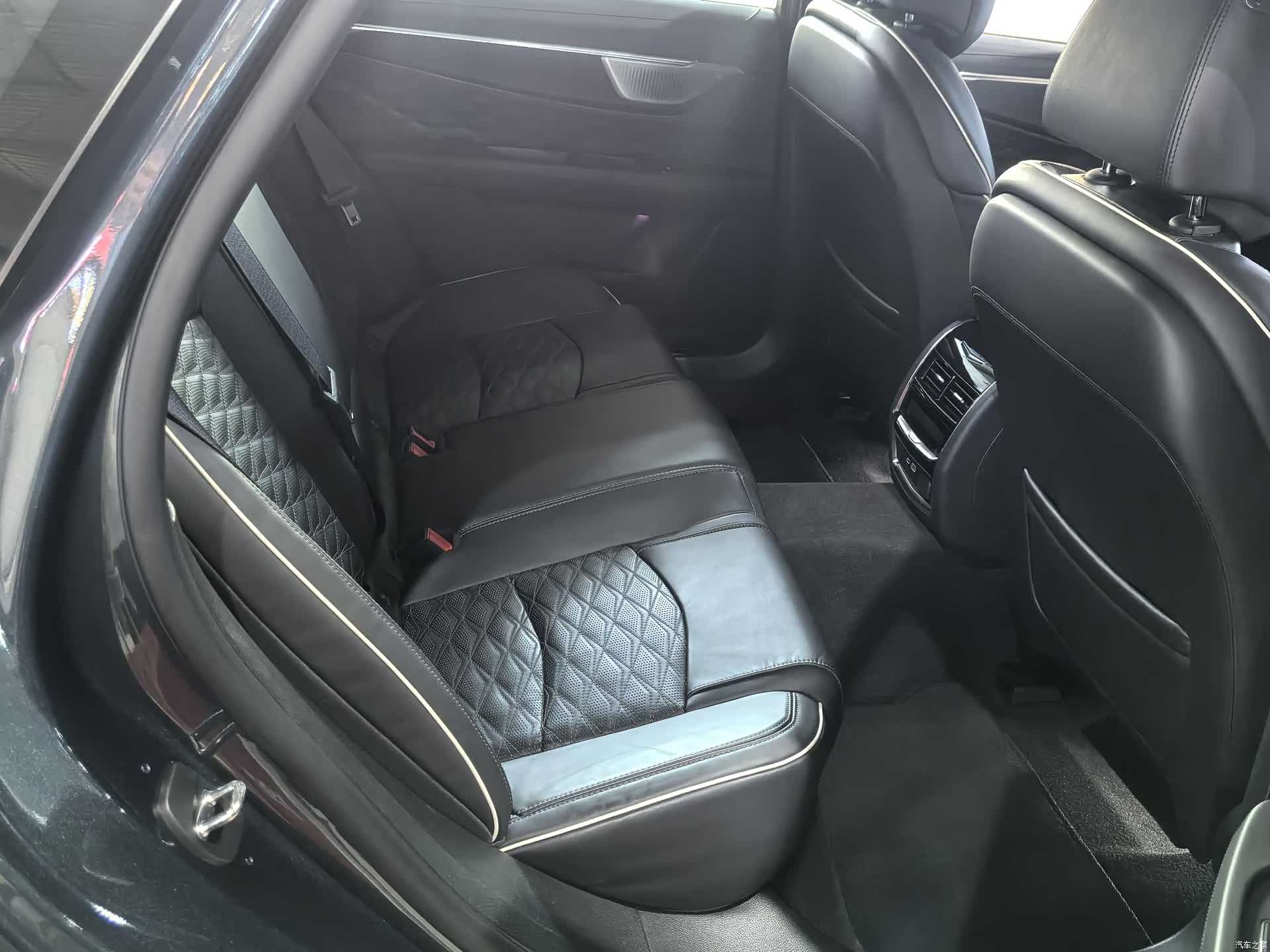 Cadillac CT6, 2024 8