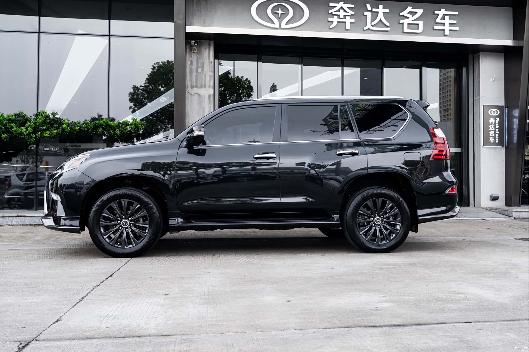 Lexus GX, 2022 4