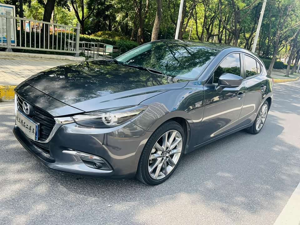 Mazda 3 Angkesaila