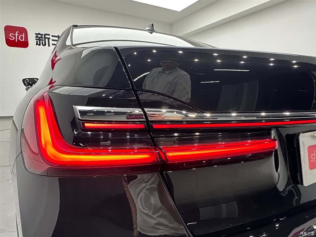 BMW 7 Series, 2022 30