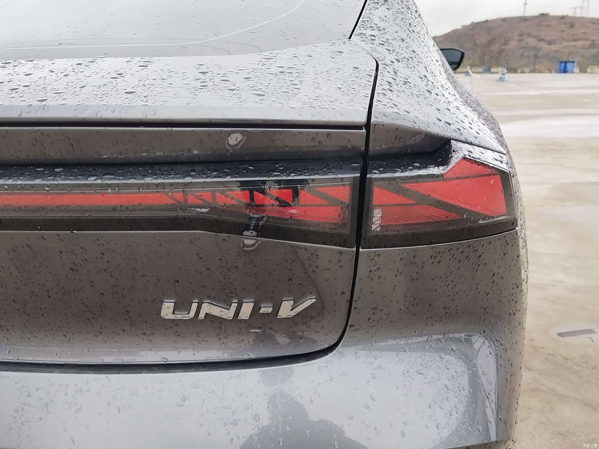 Changan UNI-V, 2023 18