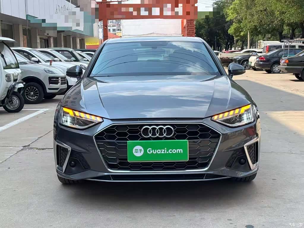 Audi A4L, 2021 3