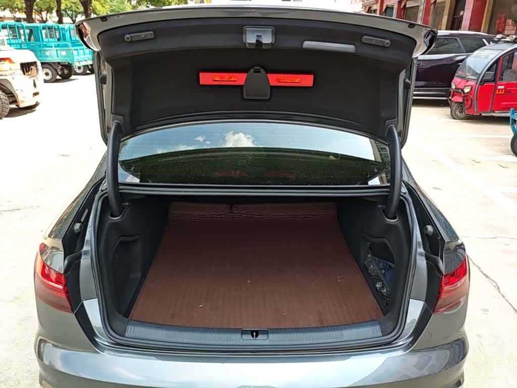 Audi A4L, 2021 19