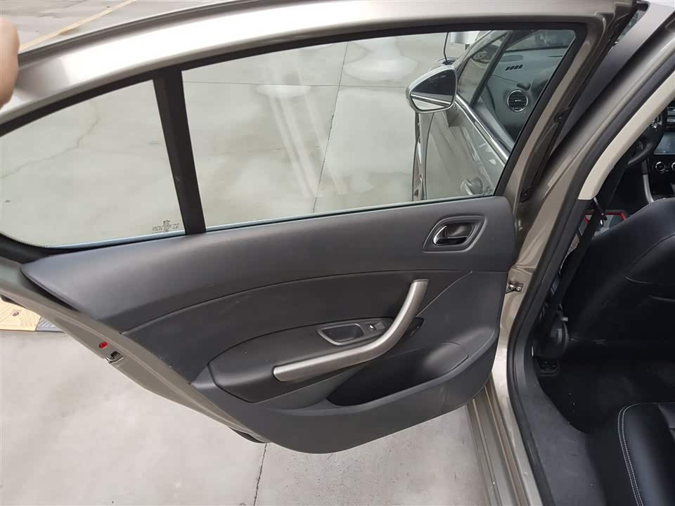 Peugeot 408 Peugeot 408