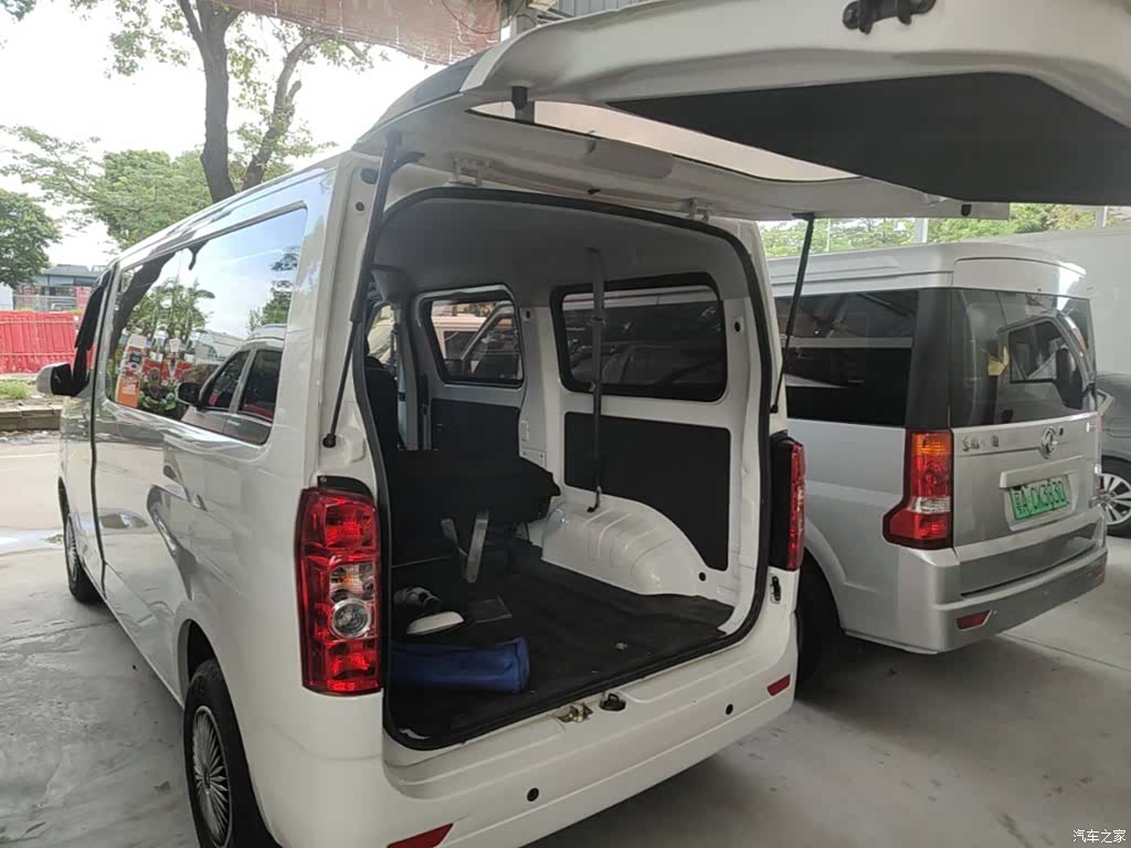 Changan EM60, 2025 19