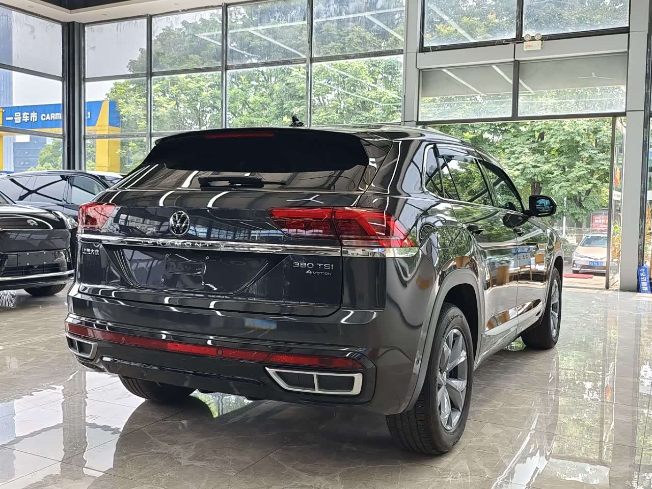 Volkswagen Teramont X, 2022 20