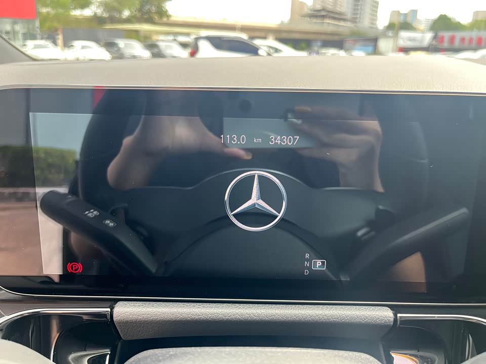 Mercedes-Benz GLA Mercedes-Benz GLA