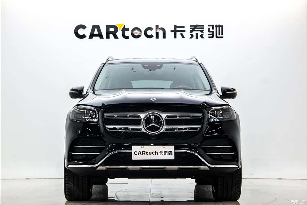 Mercedes-Benz GLS, 2024 1
