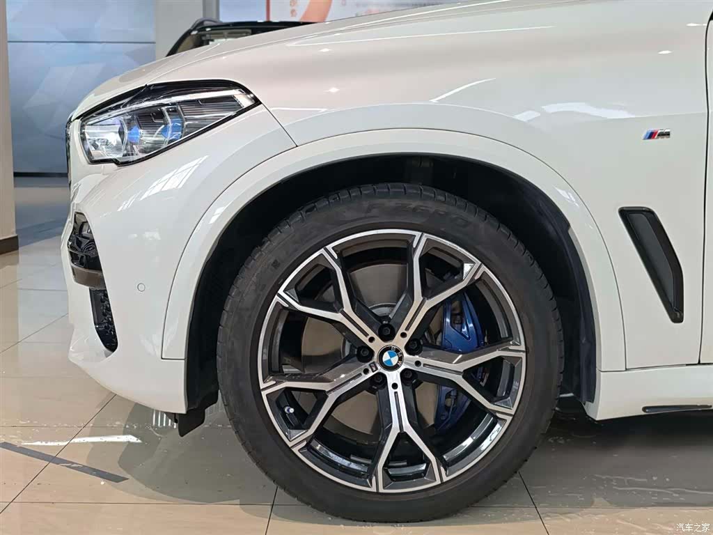 BMW X5, 2020 все фото