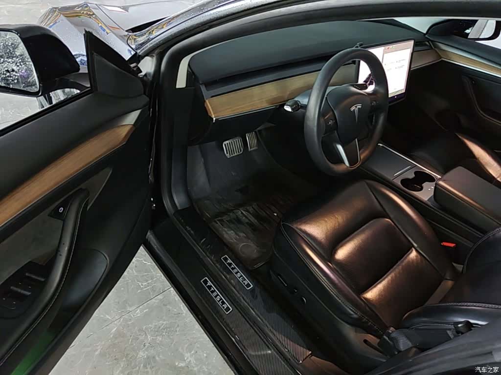 Tesla Model 3, 2022 16
