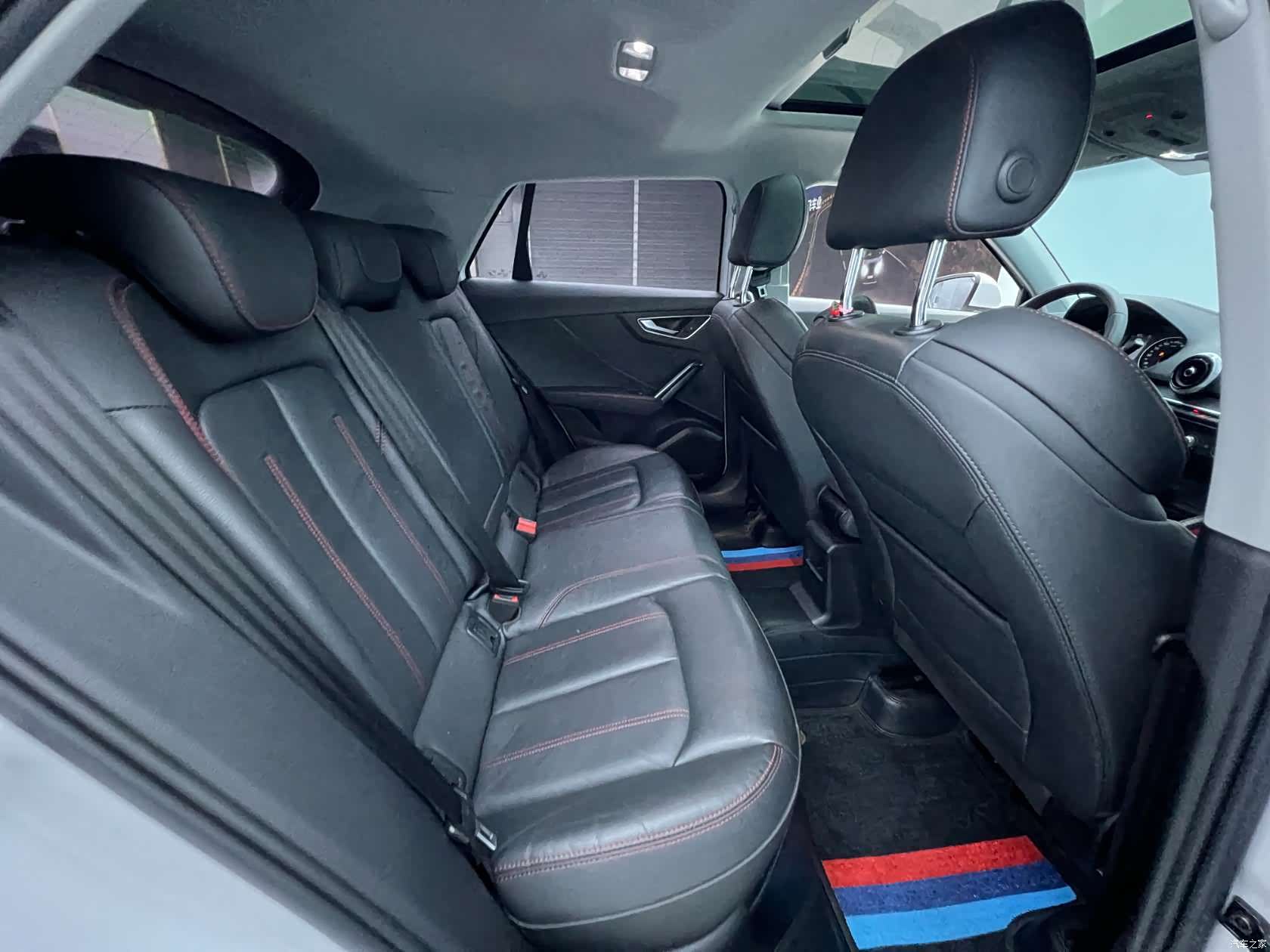 Audi Q2L, 2022 14