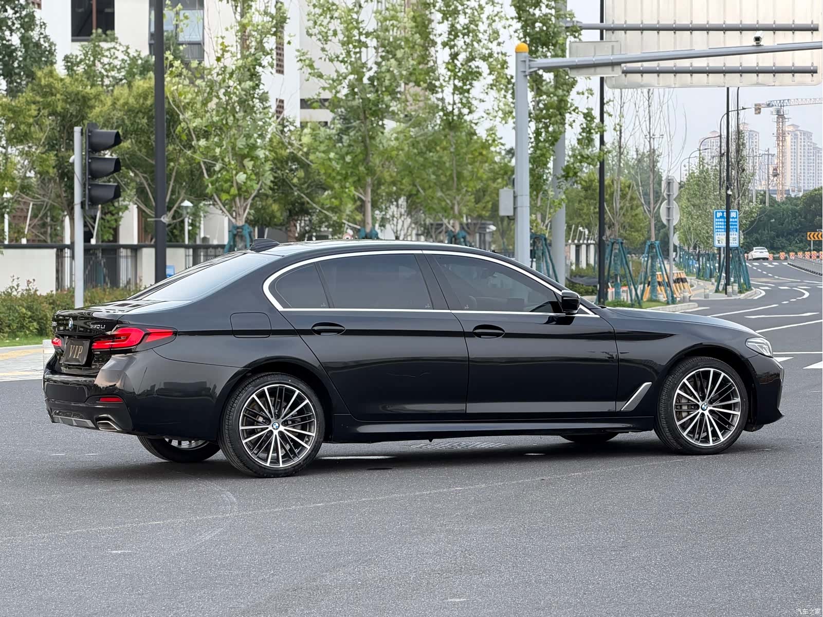 BMW 5 Series, 2023 9