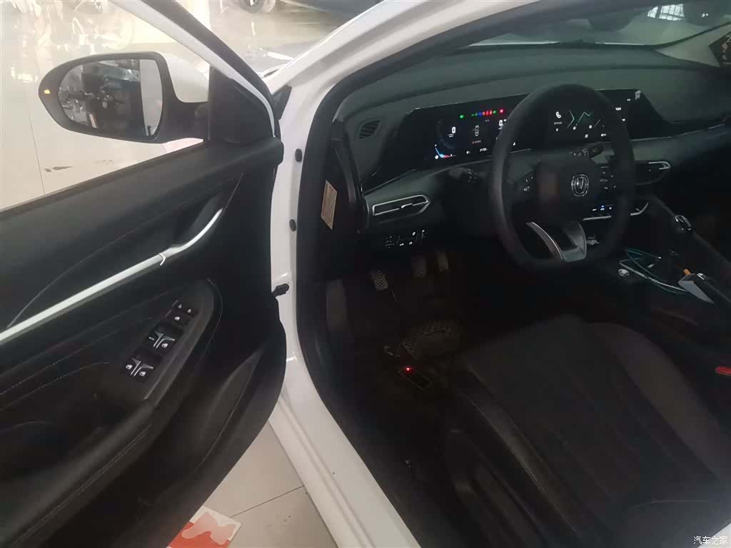 Changan Eado, 2022 16