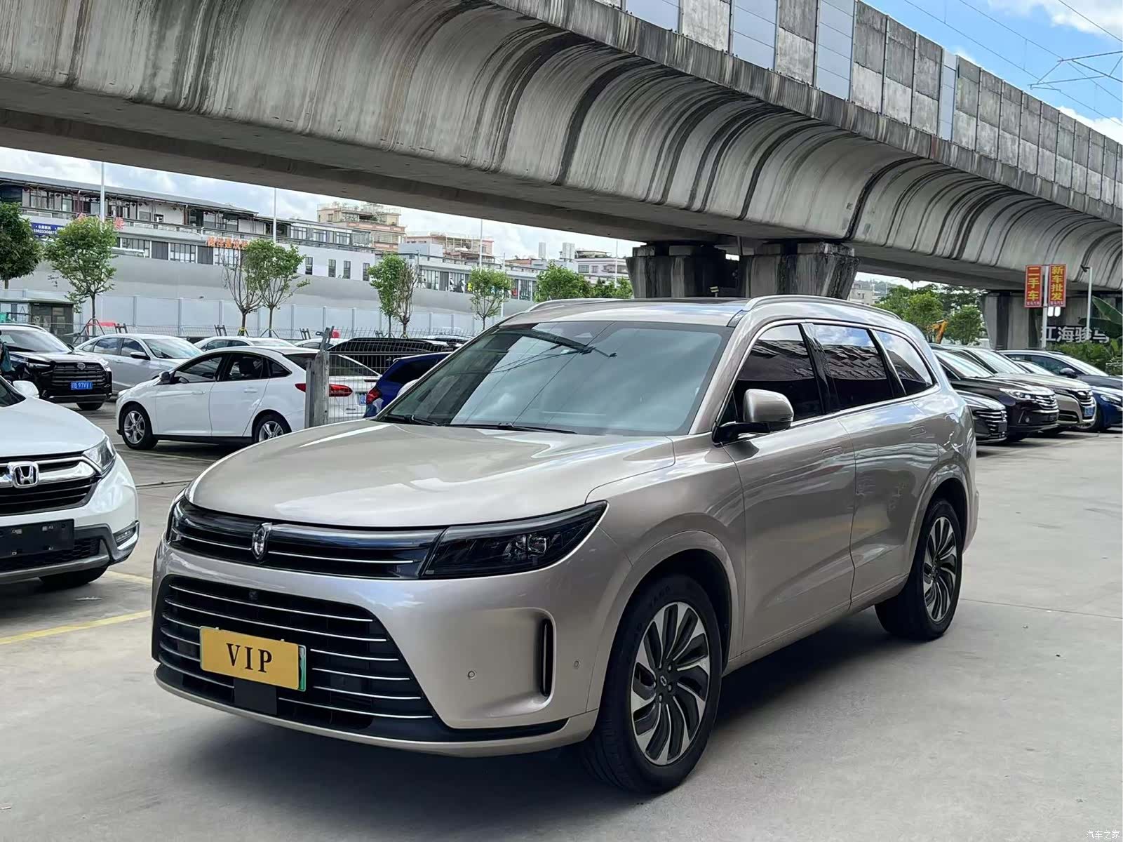 AITO M7, 2023 3