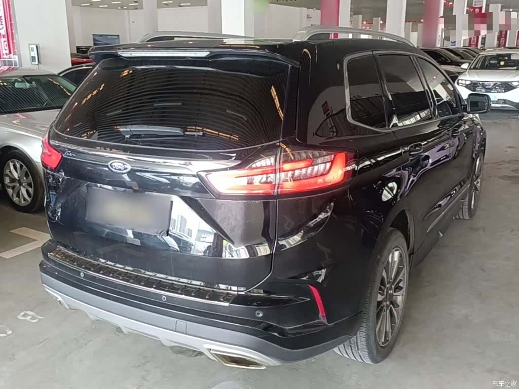 Ford Edge, 2021 7