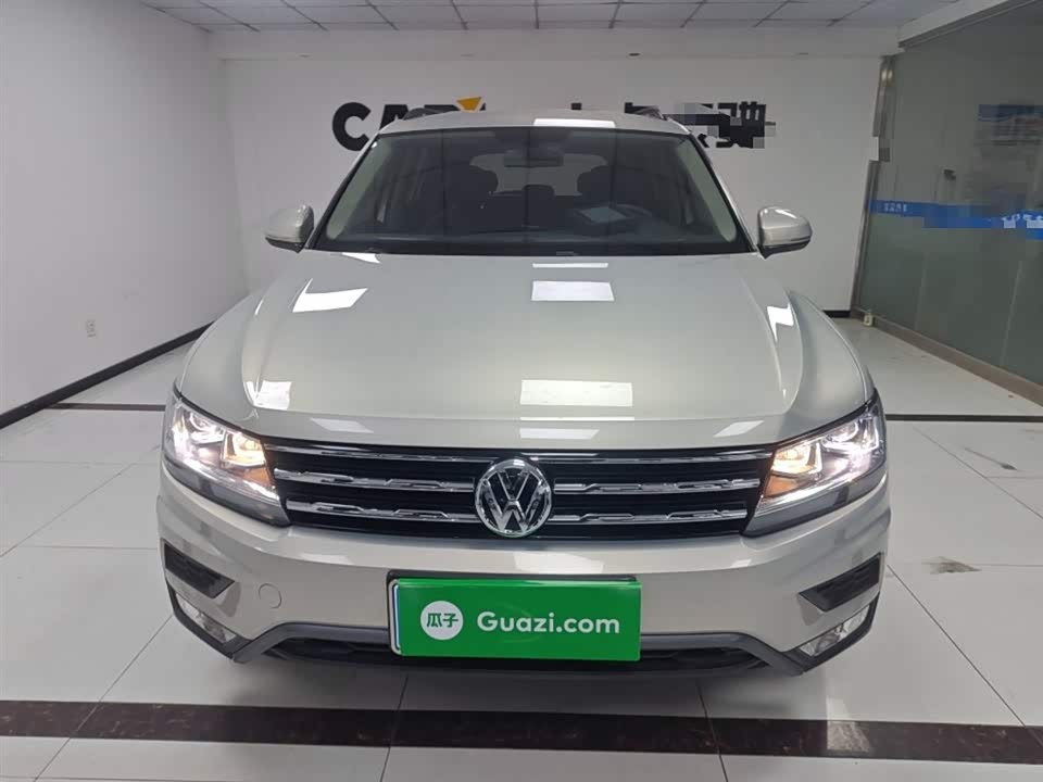 Volkswagen Tiguan L