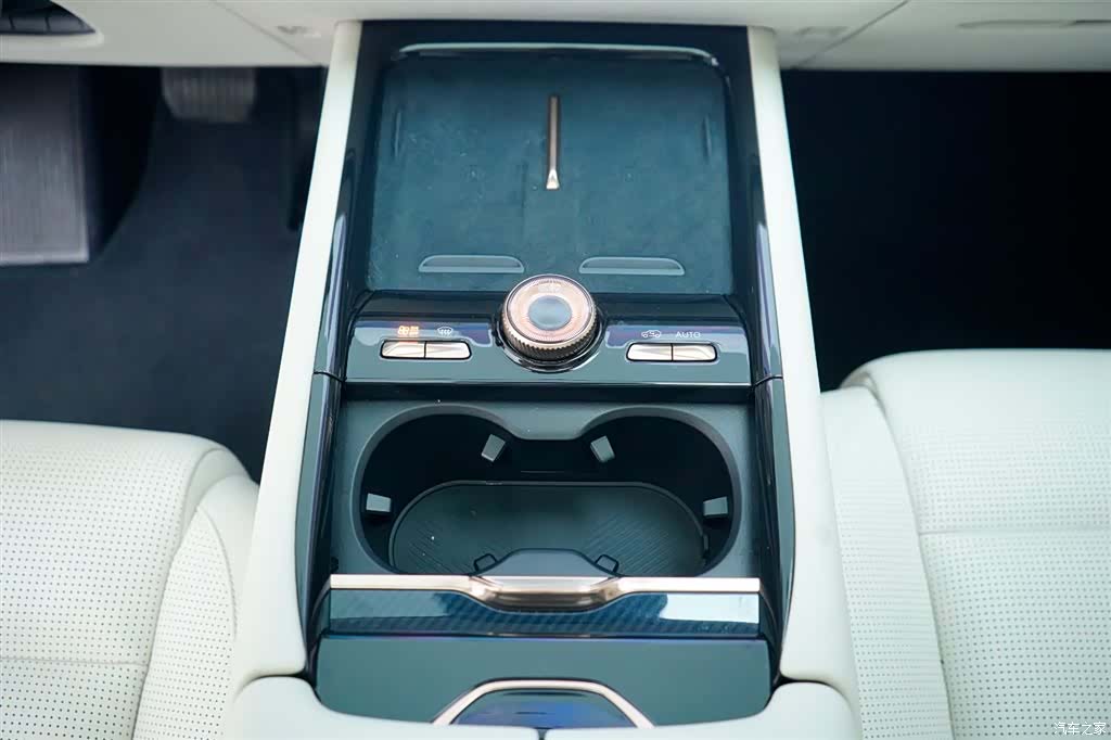 Lynk & Co 02, 2025 20