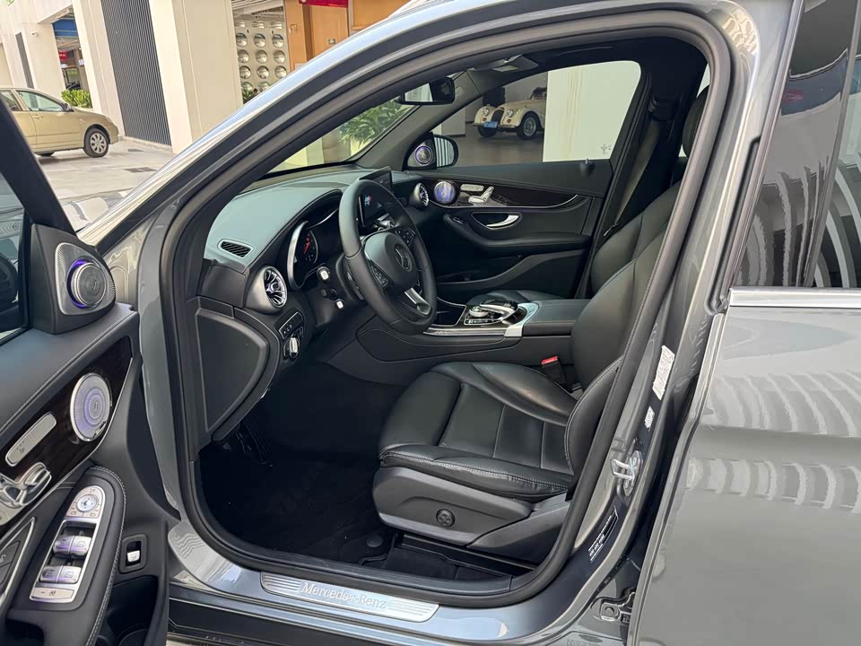 Mercedes-Benz GLC Mercedes-Benz GLC