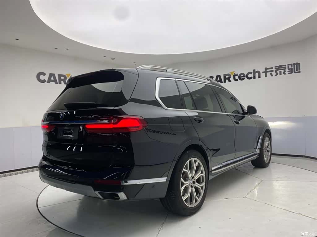 BMW X7, 2022 все фото