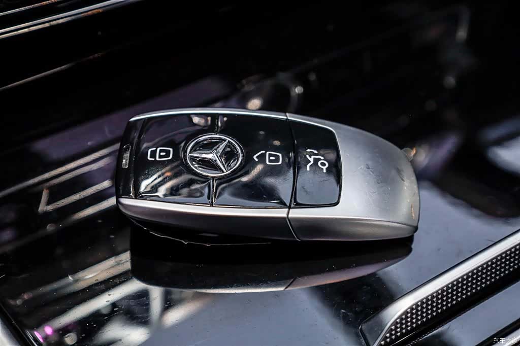 Mercedes-Benz G-Class, 2015 25