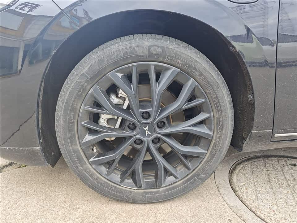 XPENG P5 XPENG P5