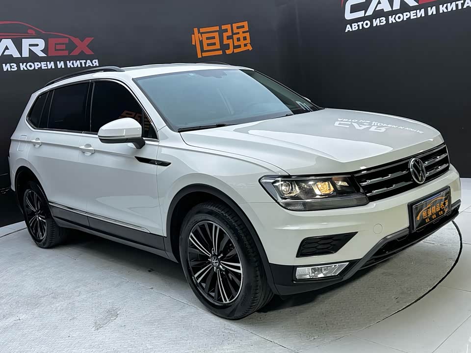 Volkswagen Tiguan L