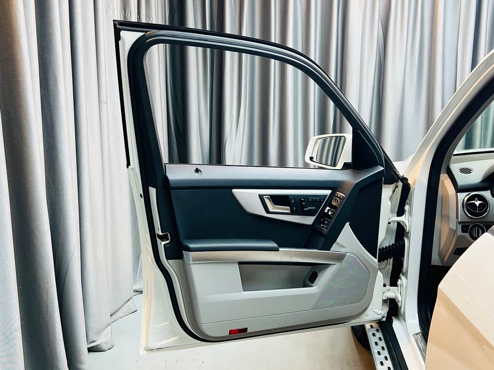 Mercedes-Benz GLK class