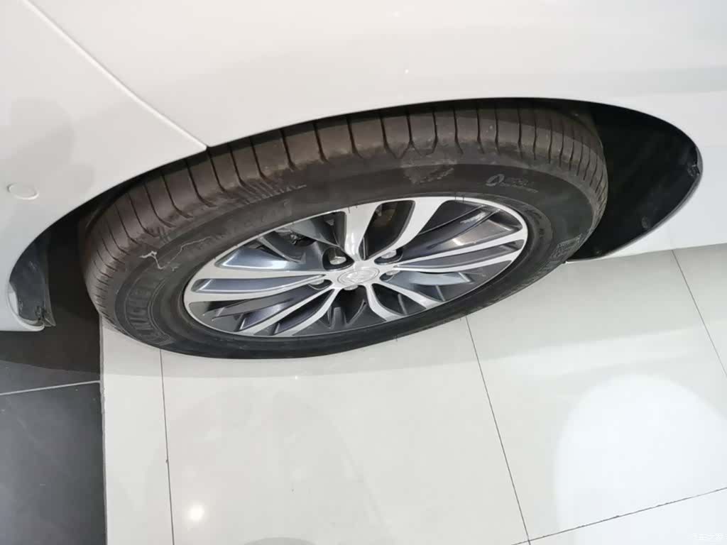 Buick GL8, 2021 23