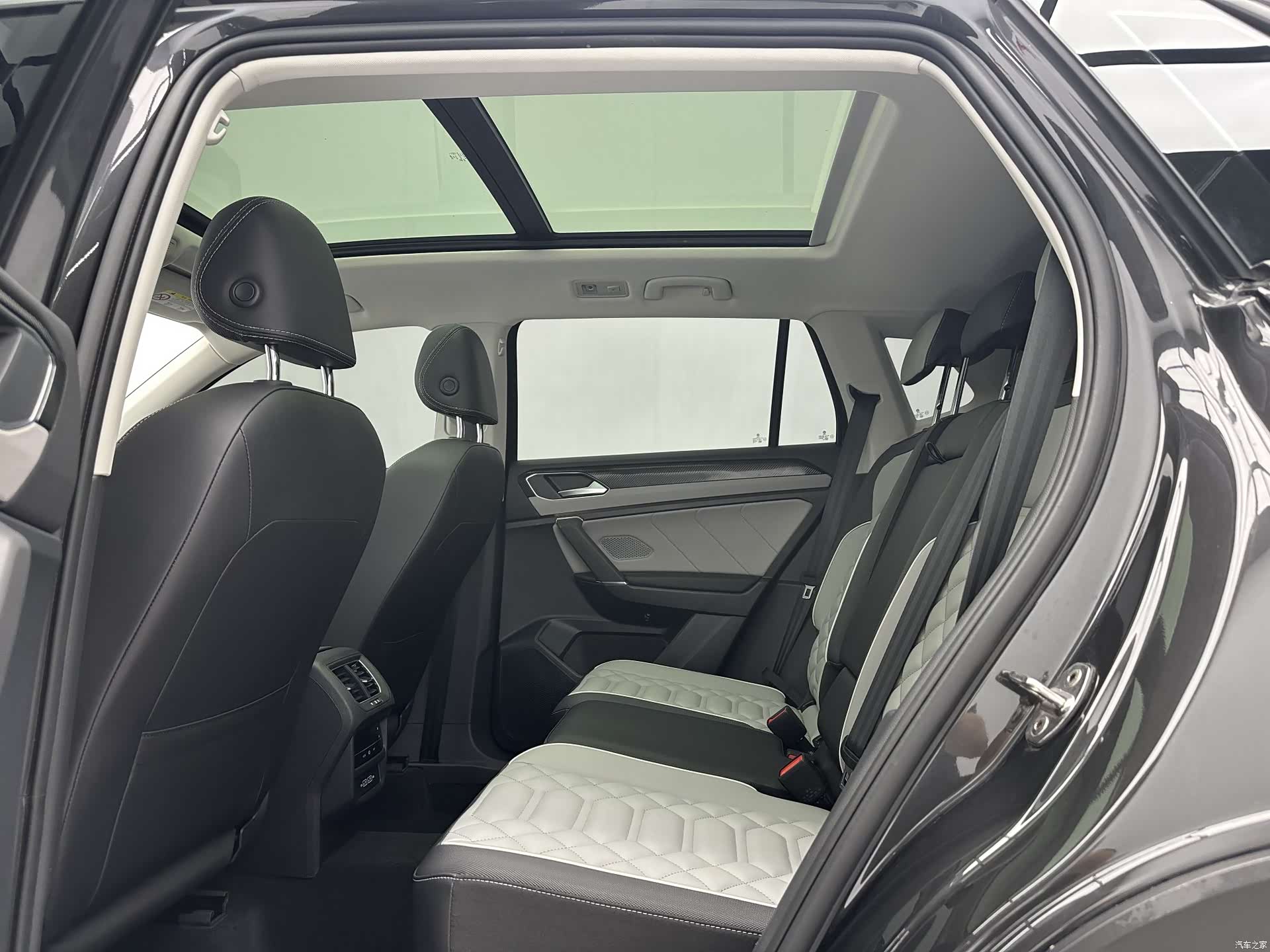 Volkswagen Tayron, 2023 6