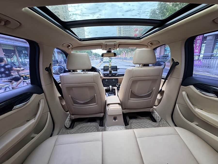 BMW X1 2011, фото 20