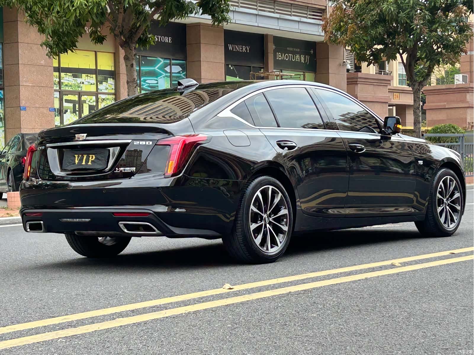 Cadillac CT5, 2025 6