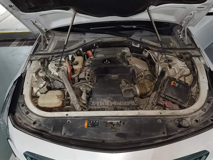 Cadillac CT6 PLUG-IN