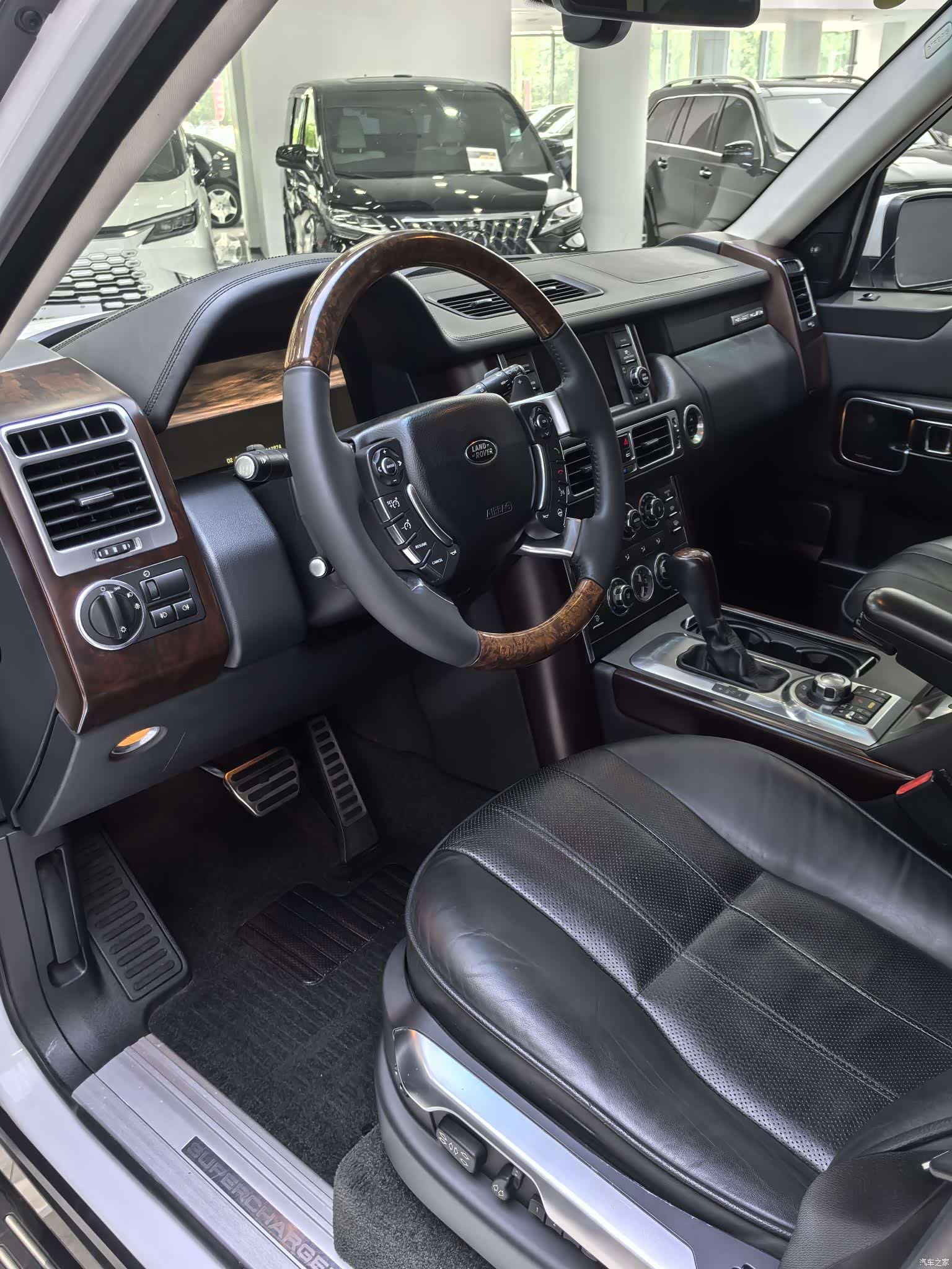 Land Rover Range Rover, 2012 6