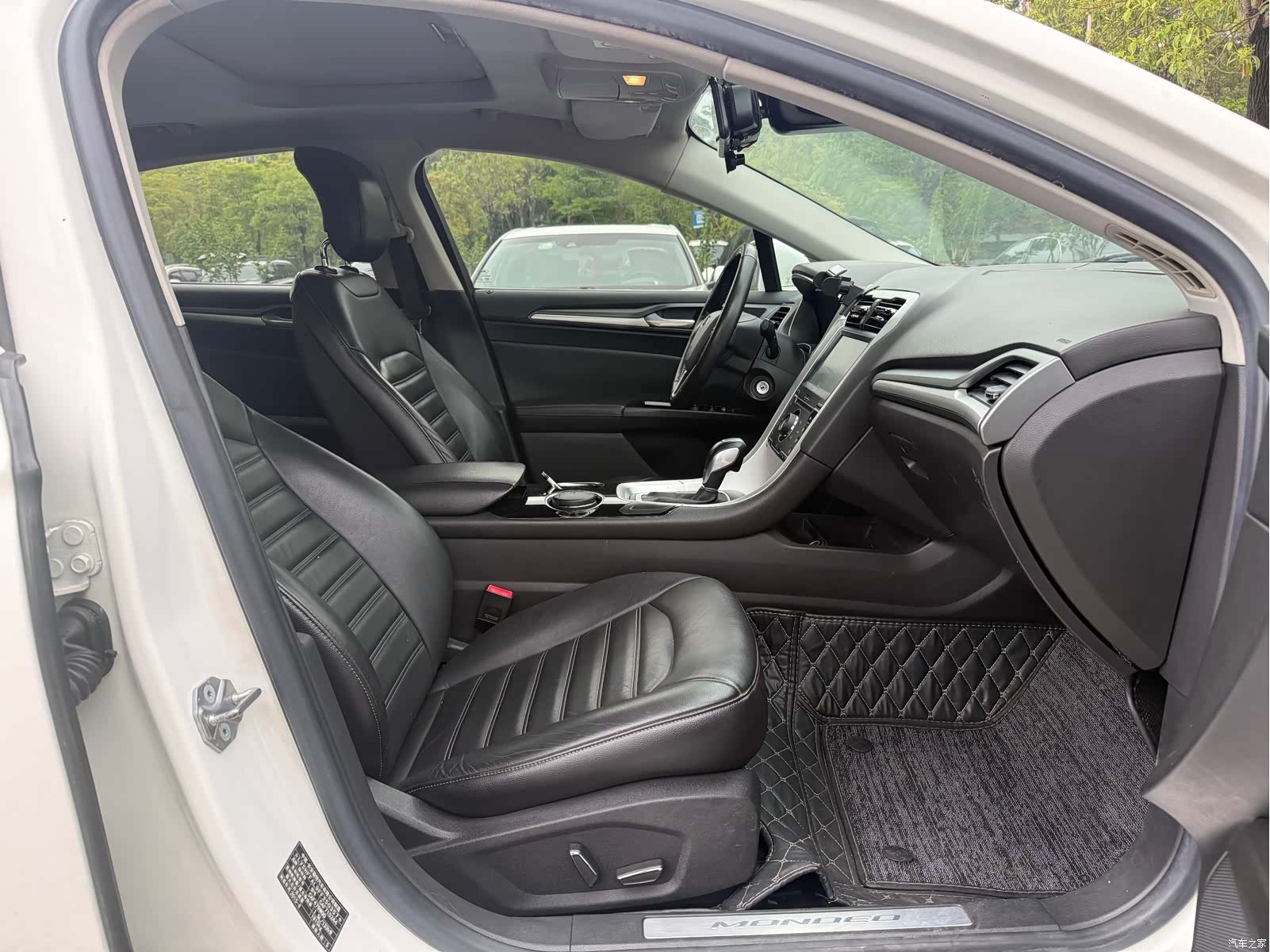 Ford Mondeo, 2015 8