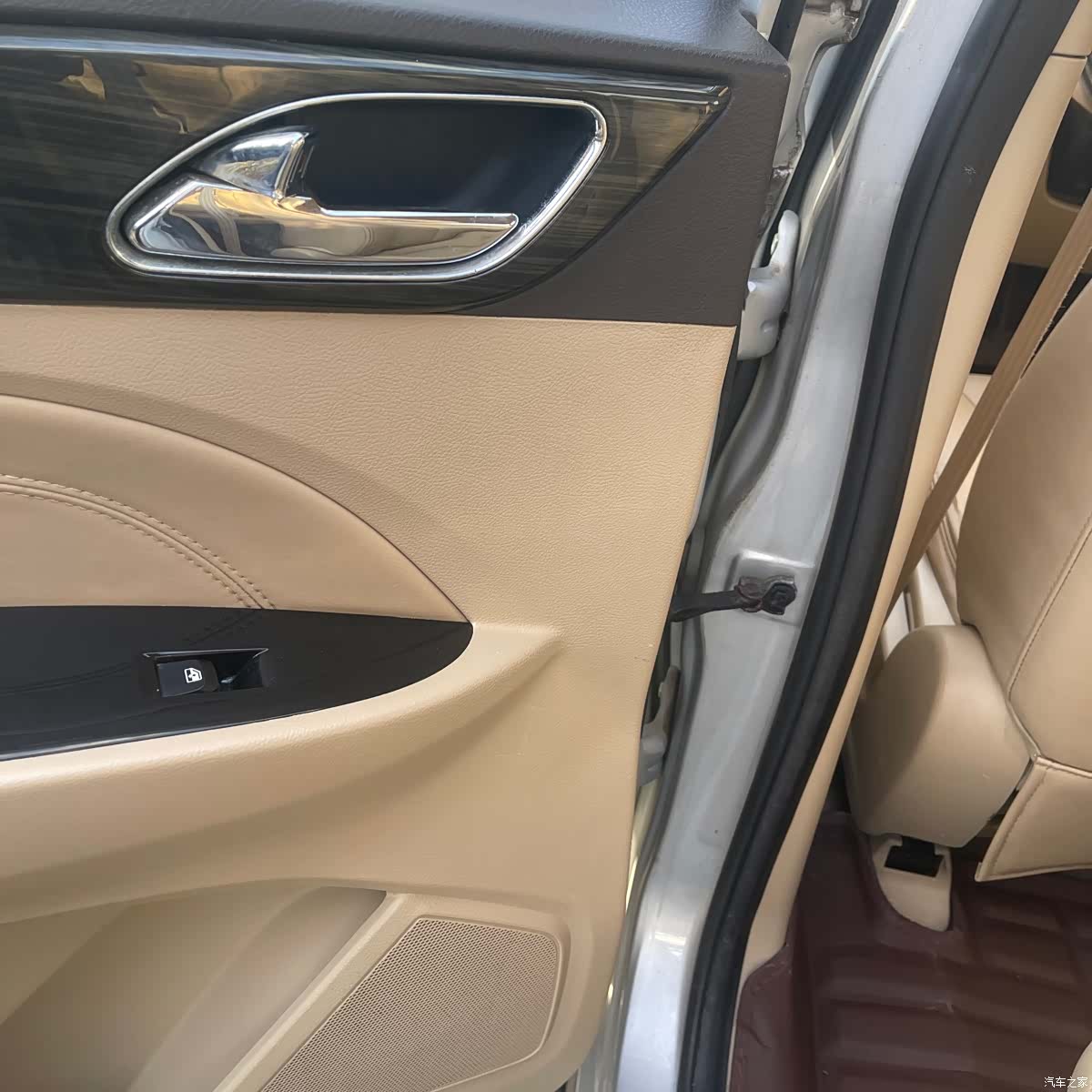Wuling 730, 2017 13