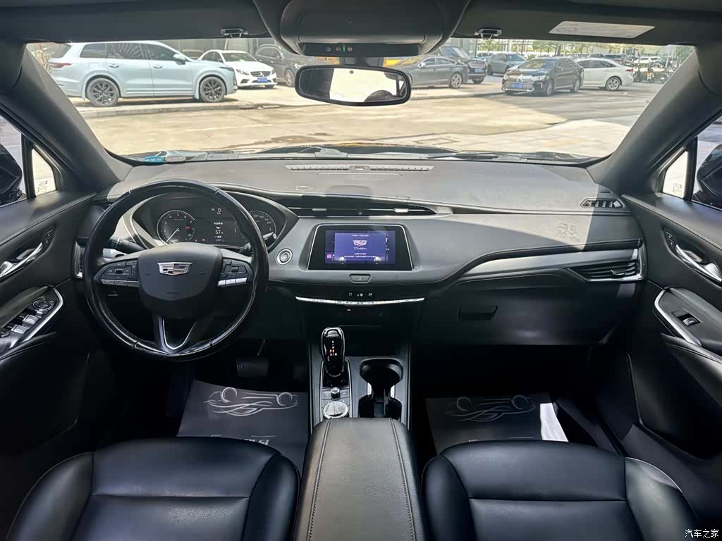 Cadillac XT4, 2021 6