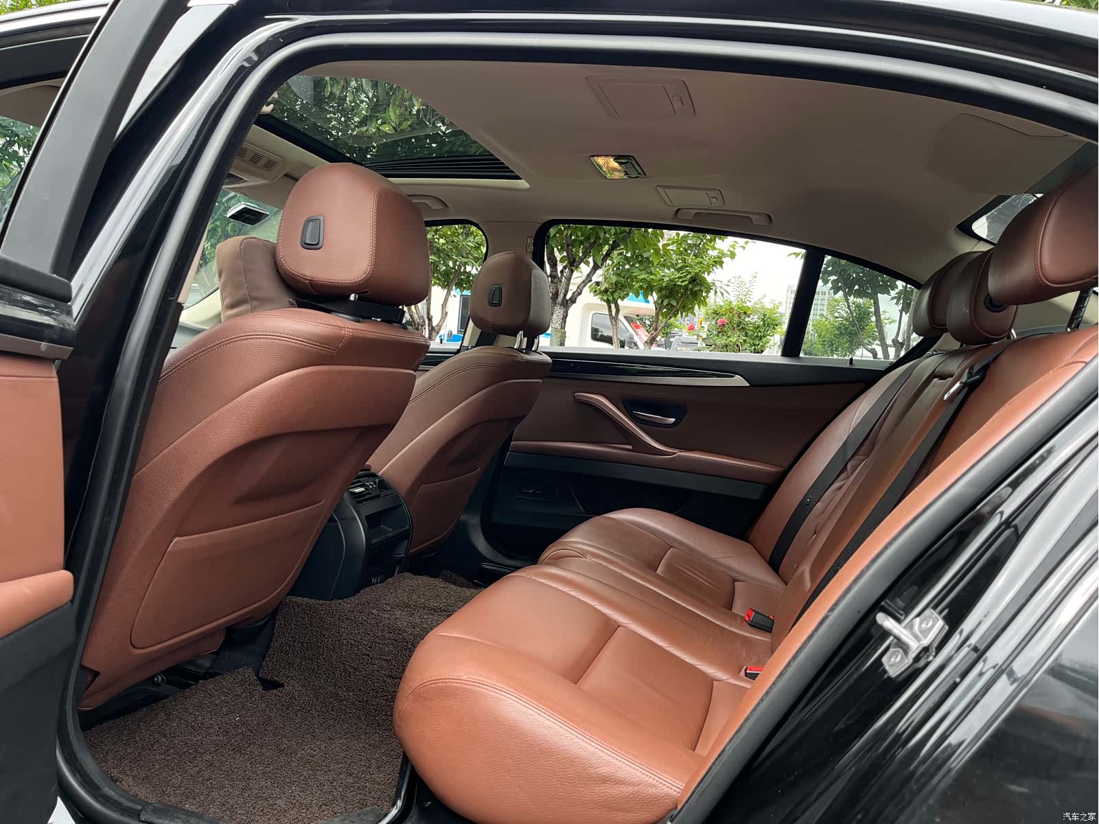 BMW 5 Series, 2016 14