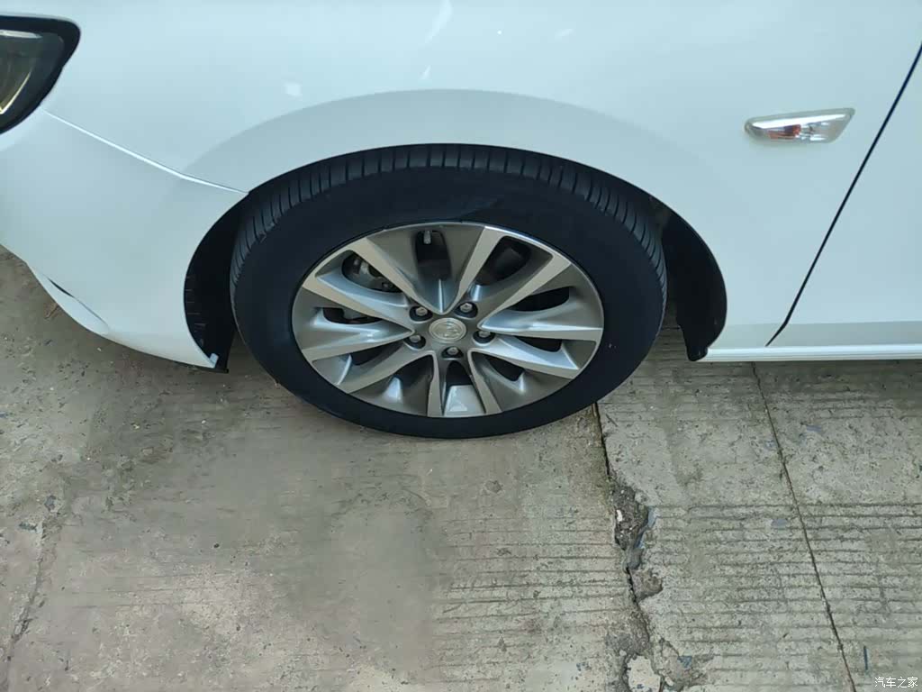 Buick GL6, 2022 23