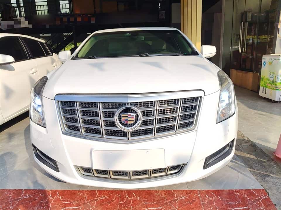 Cadillac XTS