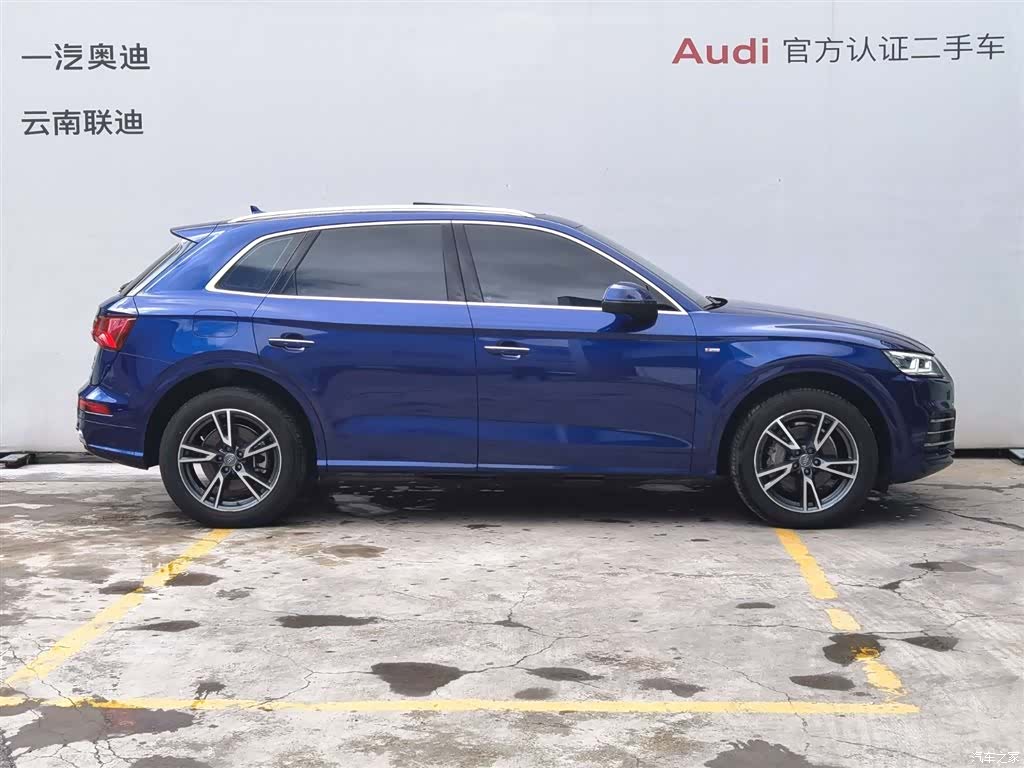 Audi Q5L, 2019 3