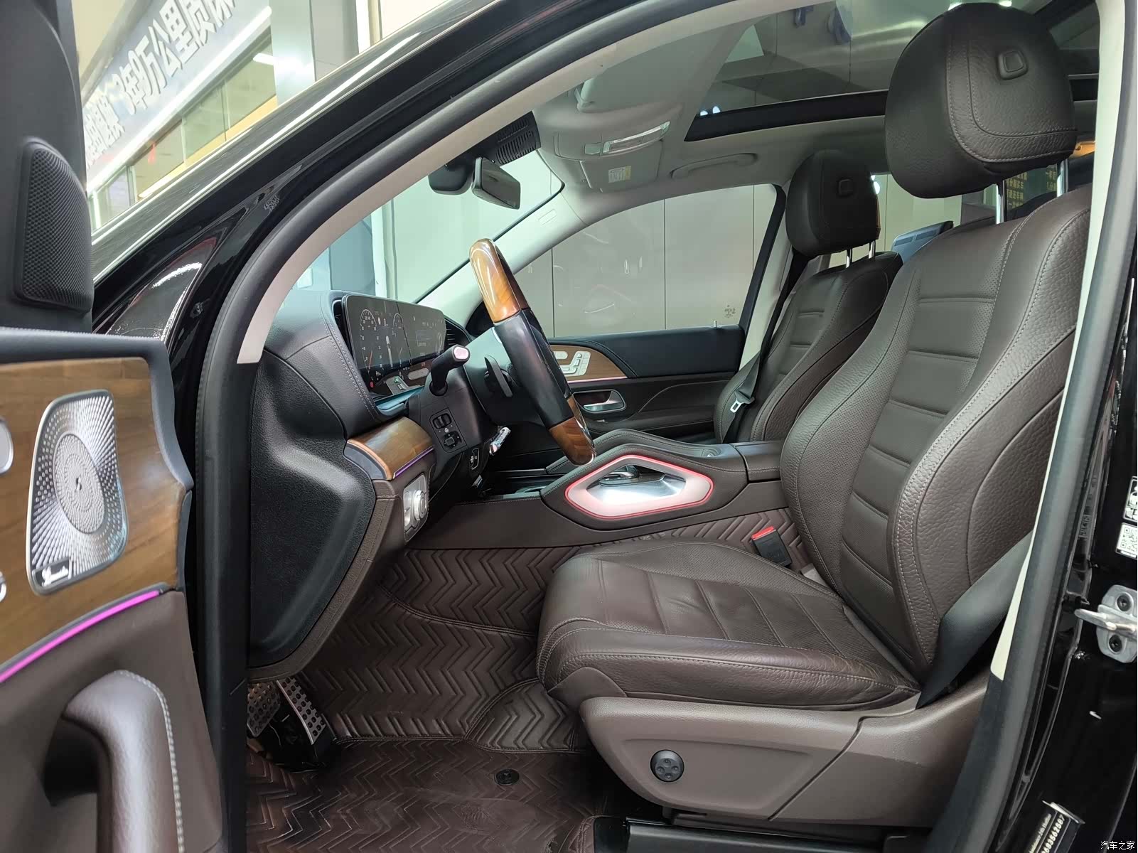 Mercedes-Benz GLS, 2021 12