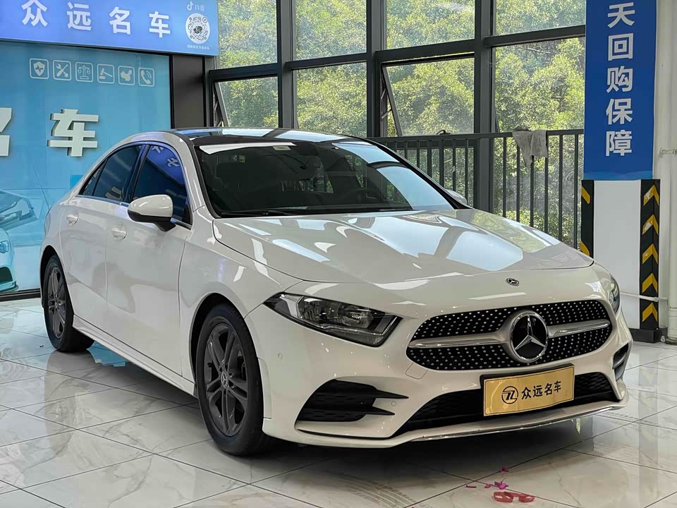 Mercedes-Benz Class A Mercedes-Benz Class A