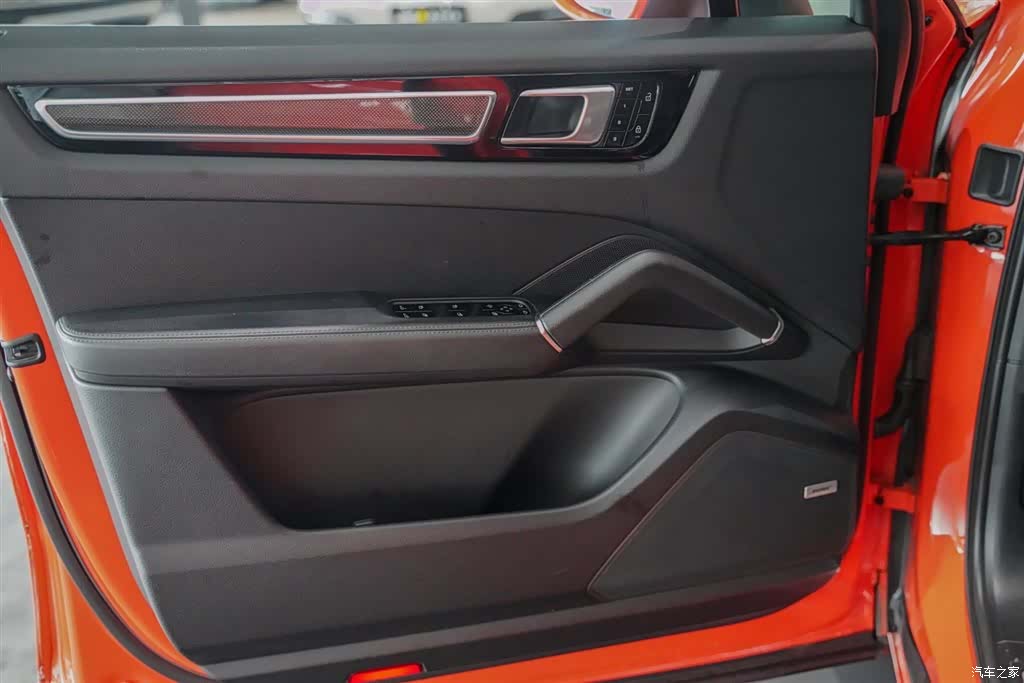 Porsche Cayenne, 2019 7