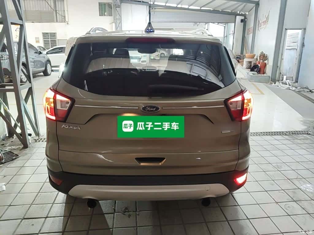 Ford Kuga, 2016 6