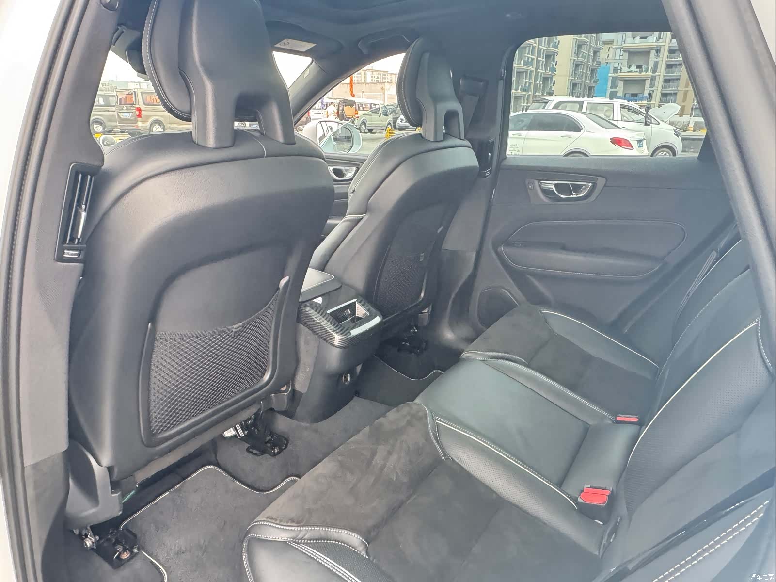 Volvo XC60, 2018 8