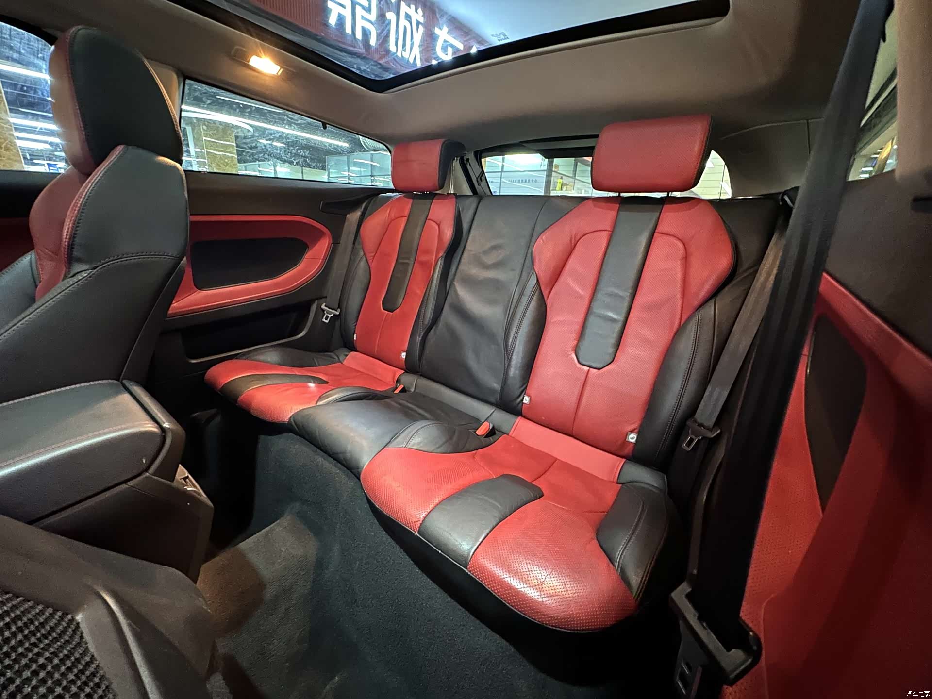 Land Rover Range Rover, 2012 20