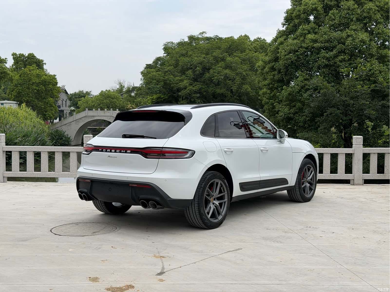 Porsche Macan, 2023 все фото