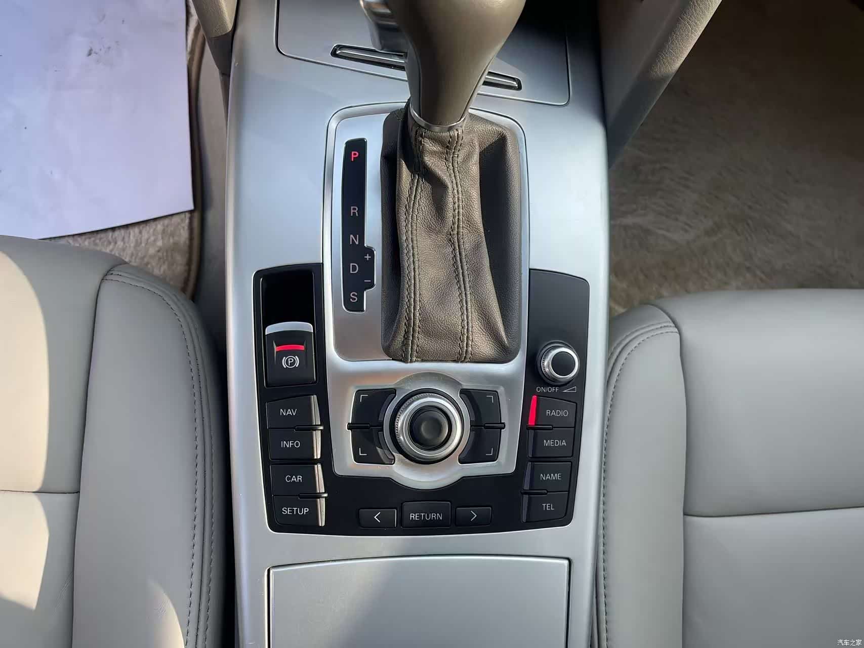 Audi A6L, 2012 18