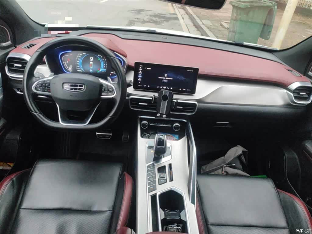 Geely Coolray, 2019 13